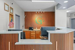 GrandStay Hotel & Suites Minocqua