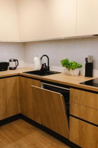 New apartment in the city free private parking