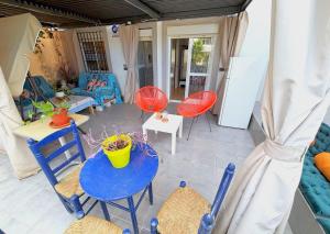 Evans Realty CM Terraza magnífica y piscina