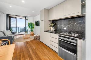 803 - Stylish Retreat - Special Rates Through Dec 2025