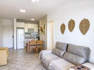 C131 Lindo apartamento com vista para o mar