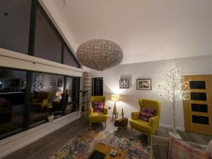 Off-Season Magic - Unwind in our Hebridean Paradise