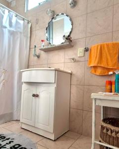 Casa ideal familias-8 personas a 3 cuadras del mar