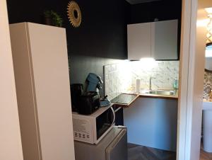 studio neuf champ de mars 18