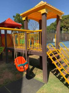 Estiloso Flat Particular no Lake Side