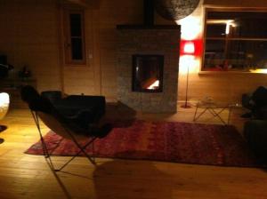 Cozy Chalet With Scenic View In Monêtier Les Bains