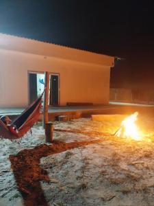 Estudio pe na areia em Monte Alto