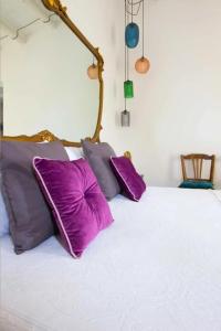 Nicuzza House with Panoramic Infinity Pool