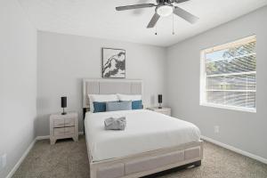 Charming 2-Bedroom Retreat Comfort Meets Style