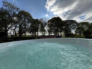 7 Bed in Ellough oc-g33283