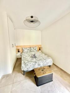 Appartement cosy avec terrasse, proche plages & Palais