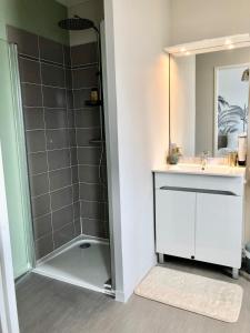 La suite Gariguette-parking privé-balcon