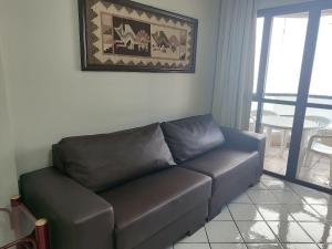 Aptos completos em Meia Praia a 150m do Mar - EOOs