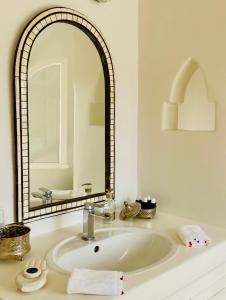 Riad ALBAYDA Suite & Rooftop