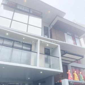 Private Home with Heated Pool in Baguio City - Glass & Green Perch