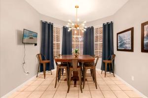 Davenport Luxury 8-Guest Villa