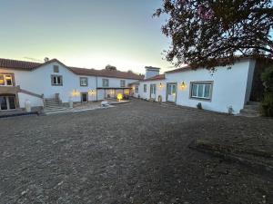 Casa dos Macieis - Entire Main House, Entire Guesthouse or Separate Wing of Main House - Camino Santiago direct access & Optional Agritourism