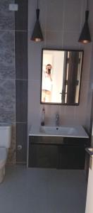 فيلا مستقله في كومباوند بيفرلي هيلز الشيخ زايد