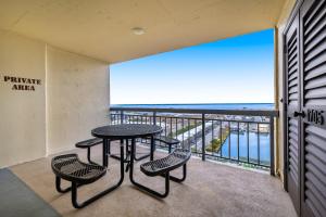 Fountainhead Towers 1705