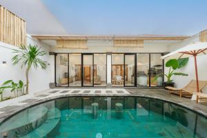 Charming 2BR Villa Pool Escape in Munggu