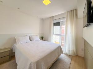 4 suítes com vista e churrasqueira na quadra mar