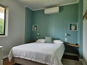 Kernow - Minimum age 18