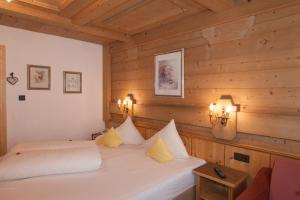 Double Room room in Hotel Schlosshof