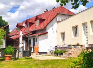 Zsúrterasz Vendégház