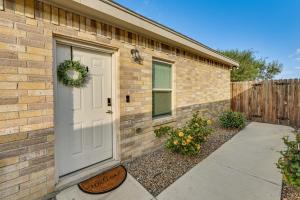 2 Mi to DHR Health Commuter-Friendly Pharr Apt