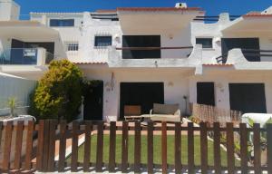 Torralta Tower House