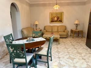 Ocean View Home Haroulas Place