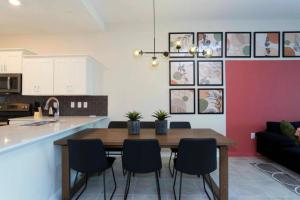 Cozy 2 Bedrooms At Storey Lake