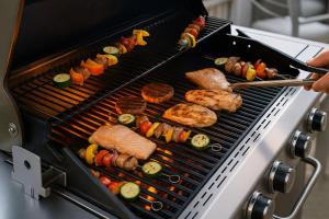 Hot Tub WiFi Gym Firepit Kitchen