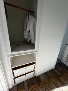 Charming Cozy Studio 5 Minutes from Sofi Stadium