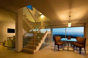 Four-Bedroom Duplex with Ocean view room in The Village – Praia D’El Rey Golf & Beach Resort