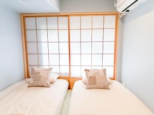 Tsuruhashi 1F 9 min walk &3BR Apt for 6&Near Enba Natural Onsen&JR Direct to Namba, Nara & USJ