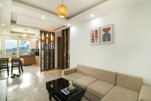 Sóng Homestay - 2BR apartment by Mỹ Khê Beach