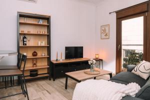 Calidez urbana en el centro by CABANA Rentals