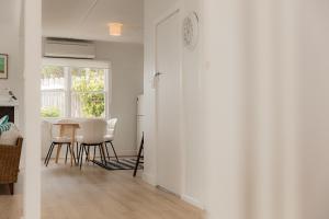 The Little Pearl - Front row at Beauty Bay