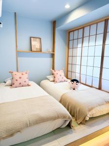 Tsuruhashi 2F Cute Character Style &3 Bedroom Apt for 6 &Near Enba Natural Onsen &Direct to Namba Nara USJ Nipponbashi