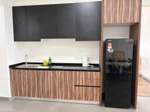 Cream Nest Minimalist 2BR 4 pax Medini Legoland