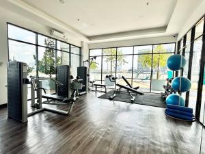 Cream Nest Minimalist 2BR 4 pax Medini Legoland