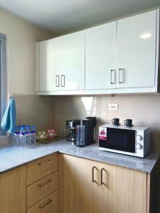 2BR at Bayshore 2 Near Okada & Airport