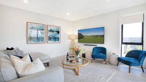 Serendipity Shell Cove