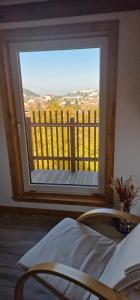 Top floor apartment with great city view