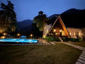 The Brookside Bungalow