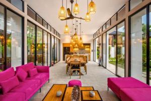 Elara Lush Garden 5 BR Private Pool Villa ZN339