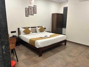 Collection O Chaitanyapuri Metro Station Hyderabad