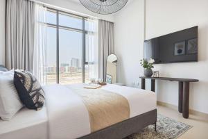 Frank Porter - Azizi Park Avenue