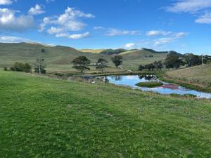 Surf & Turf Romantic Coastal Retreat - Close to Ocean Beach